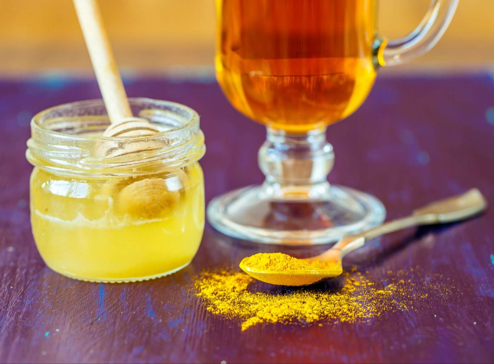 tinh bột nghệ uống với mật ong